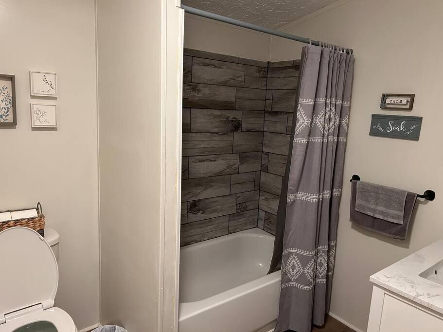 Tranquil Litchfield Retreat Villa Екстериор снимка
