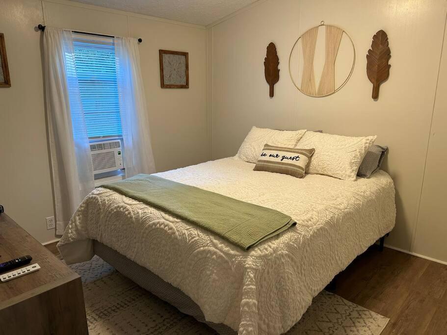Tranquil Litchfield Retreat Villa Екстериор снимка